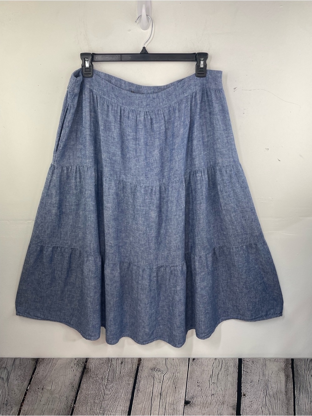 Matty M Blue Chambray Tiered A-Line Midi Skirt size XXL - Picture 2 of 13